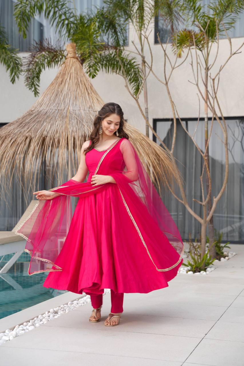 ELEGHANT CUT SLEEVE ANARKALI SUIT WITH SLEEVE FABRIC