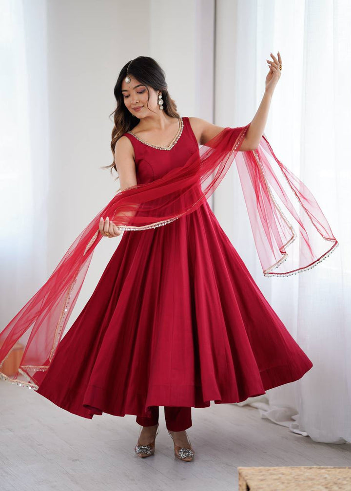 Crimson Grace Sleeveless Anarkali Suit Set
