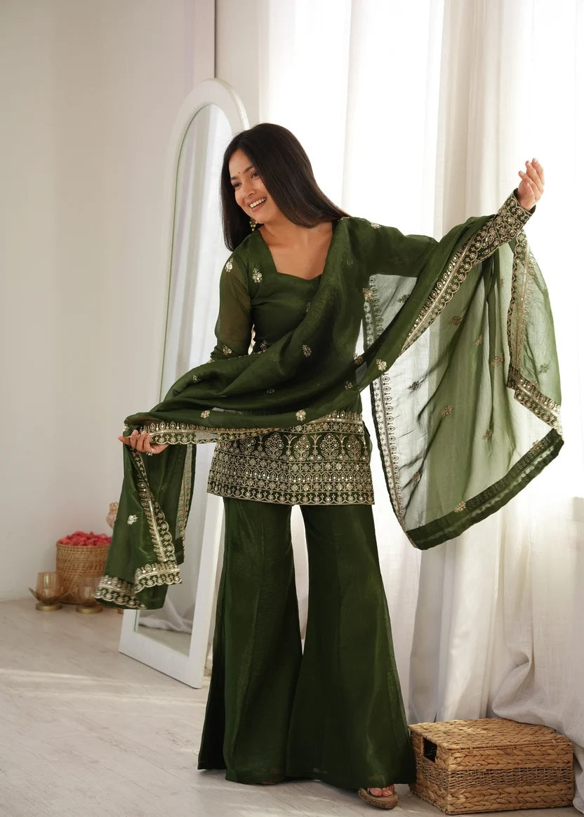 Wedding Special Mehendi Crunchy Silk Kurta Pant & Dupatta Set